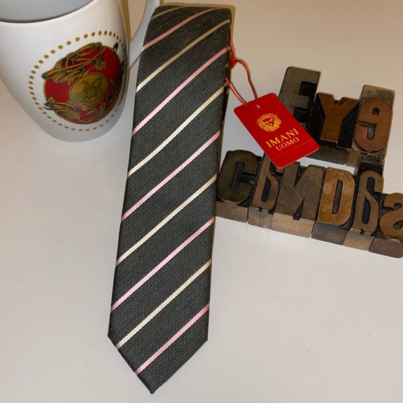 🆕IMANI UOMO Charcoal Grey with Pink & Cream Diagonal Stripes - Picture 9 of 10